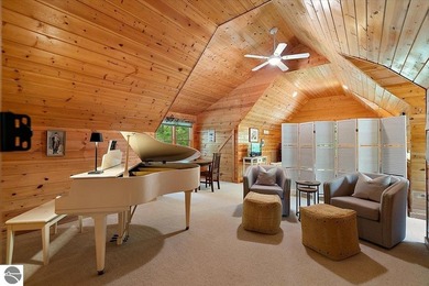 LOCATION, LOCATION, LOCATION. Experience Northern living at its - photo 33