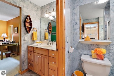 LOCATION, LOCATION, LOCATION. Experience Northern living at its - photo 38