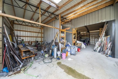 221 White Oaks Boulevard, where you can enjoy the space and - photo 44