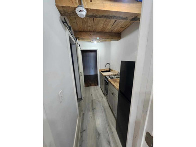 221 White Oaks Boulevard, where you can enjoy the space and - photo 47