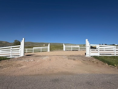 The Midnight Mountain & Moonlight Watch lot (Lot #2)! 2.9 acres - photo 2