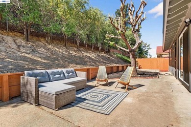 Perfect opportunity to own in the prestigious Parkridge Estates - photo 22