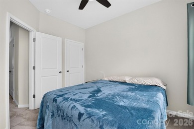 Built by award-winning Brookline Homes, this beautifully - photo 32