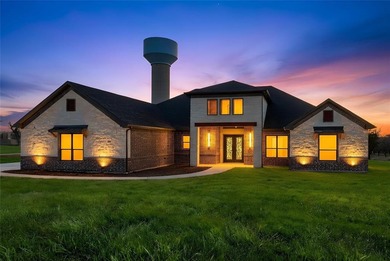 Lake Granbury Home For Sale in Granbury Texas