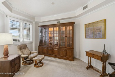 The most sought after direct Indian River views from this - photo 5