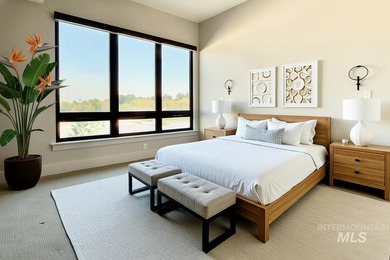 Live where culture, nature and downtown energy meet. This condo