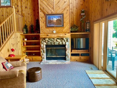 Beautiful 3BR/3BA townhome at Izatys overlooking signature Hole - photo 14