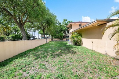 Exceptional opportunity to transform a property on a generous - photo 19
