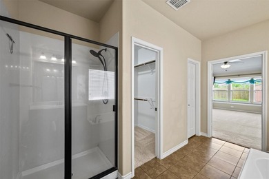 Welcome home to this super cute 4-bedroom, 2-bath residence - photo 22