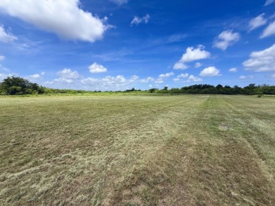 Ready Build Site - 1.6 Acres in Gated Lake Subdivision! - photo 17