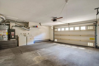 Beautifully updated and move-in ready! Fresh interior paint - photo 29