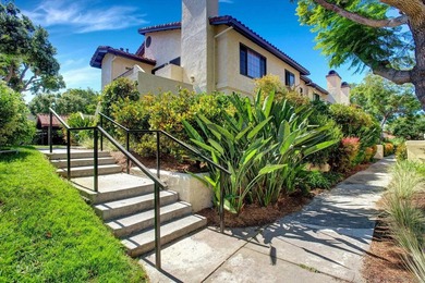 Beautifully updated and move-in ready! Fresh interior paint - photo 31