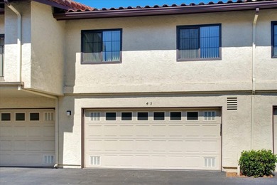 Beautifully updated and move-in ready! Fresh interior paint - photo 36