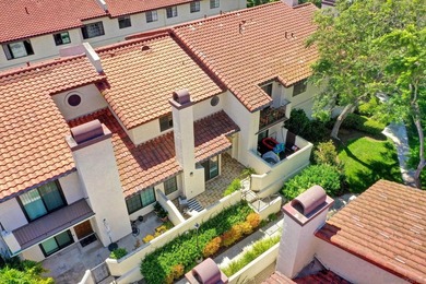 Beautifully updated and move-in ready! Fresh interior paint - photo 46
