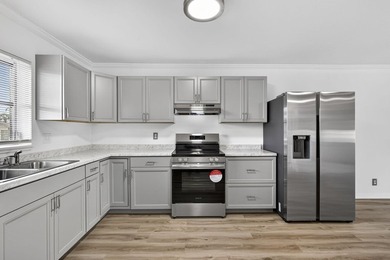 Beautifully renovated corner villa in desirable 55+ Ashley Drive - photo 10