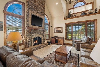 Overlooking the Eagle Bend Golf Course, this beautifully - photo 6