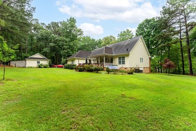 LOCATION, LOCATION! Enjoy quiet, country living in this - photo 11