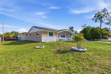 Price Improvement - Reduced by $20,000! Welcome home to this - photo 4