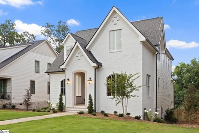 Move right into this custom home in the heart of North Main - photo 45