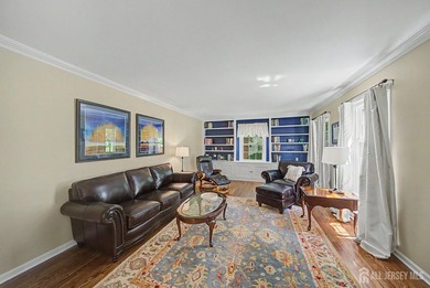 icture-perfect Colonial blending timeless design, modern updates - photo 5