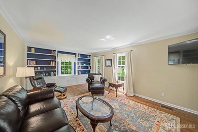 icture-perfect Colonial blending timeless design, modern updates - photo 6