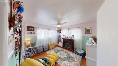 Hear and see the ocean from this delightful seaside home! Mature - photo 17