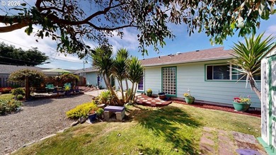 Hear and see the ocean from this delightful seaside home! Mature - photo 22
