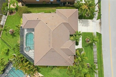 BEST VALUE IN PUNTA GORDA ISLES! Fully furnished and move-in - photo 42
