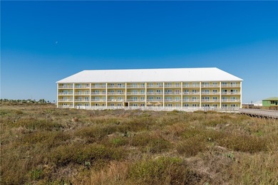 Updated 2BR/2BA Beachfront Condo in Port Aransas! Experience - photo 3