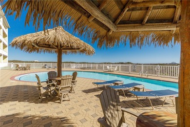 Updated 2BR/2BA Beachfront Condo in Port Aransas! Experience - photo 8