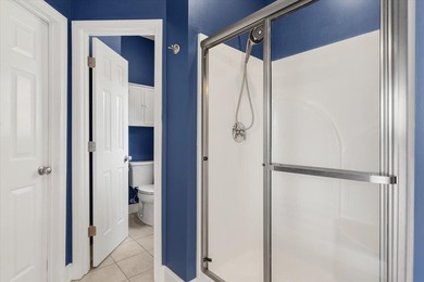 Bring your boat!!! Check out this amazing home, 4-5 Bedrooms, 3 - photo 18