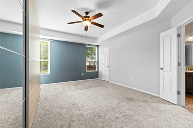 REDUCED !!!! BEAUTIFUL ELEGANT HOME WITH A SPACIOUS FLOOR PLAN - photo 19