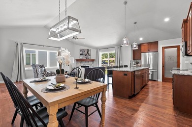 Tucked in the trees at the end of a culdesac is a gently used - photo 19