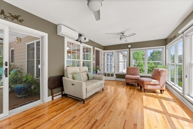 Bring your boat!!! Check out this amazing home, 4-5 Bedrooms, 3 - photo 20