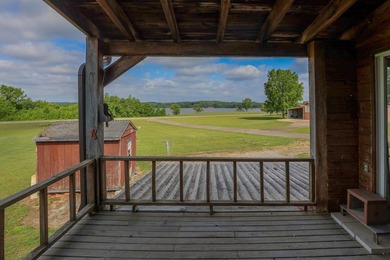 This waterfront view home in Pirates Cove near Kentucky Lake - photo 21
