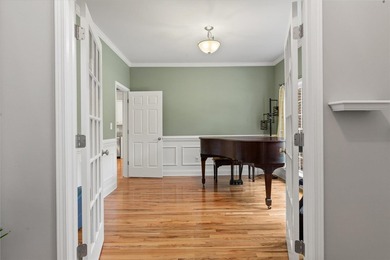 Bring your boat!!! Check out this amazing home, 4-5 Bedrooms, 3 - photo 27