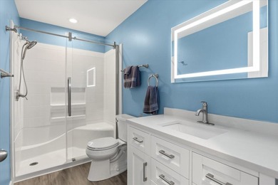Bring your boat!!! Check out this amazing home, 4-5 Bedrooms, 3 - photo 41