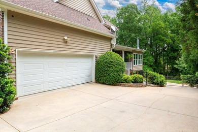 Bring your boat!!! Check out this amazing home, 4-5 Bedrooms, 3 - photo 42