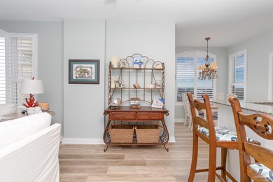 HIGHLY SOUGHT-AFTER 3-BEDROOM RESIDENCE IN BEACH COLONY TOWER - photo 13