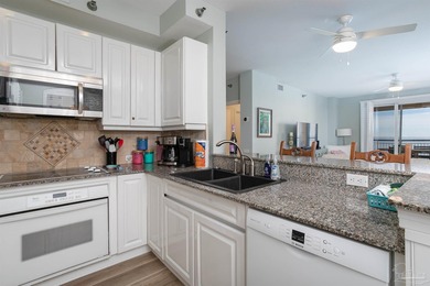 HIGHLY SOUGHT-AFTER 3-BEDROOM RESIDENCE IN BEACH COLONY TOWER - photo 18