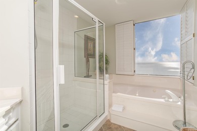 HIGHLY SOUGHT-AFTER 3-BEDROOM RESIDENCE IN BEACH COLONY TOWER - photo 21