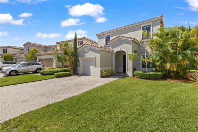 (private lake, pond, creek) Home Sale Pending in Miami Florida