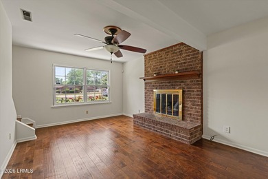 Nestled on nearly an acre in the established Pinewood community - photo 13