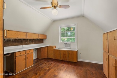 Nestled on nearly an acre in the established Pinewood community - photo 17