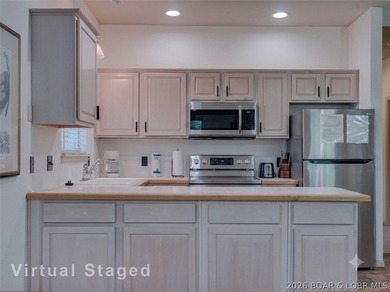Experience resort-style living in this spacious 1 bed, 1 bath - photo 20