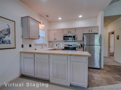 Experience resort-style living in this spacious 1 bed, 1 bath - photo 22