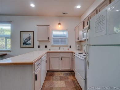 Experience resort-style living in this spacious 1 bed, 1 bath - photo 25