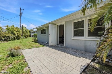 **LOCATION, LOCATION, LOCATION!** Perfectly positioned in the - photo 27