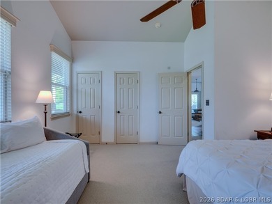 Experience resort-style living in this spacious 1 bed, 1 bath - photo 35