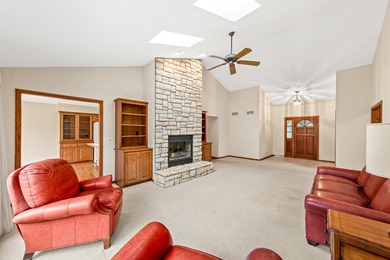 Original-owner ranch on a spacious lot in the Orchards of - photo 9
